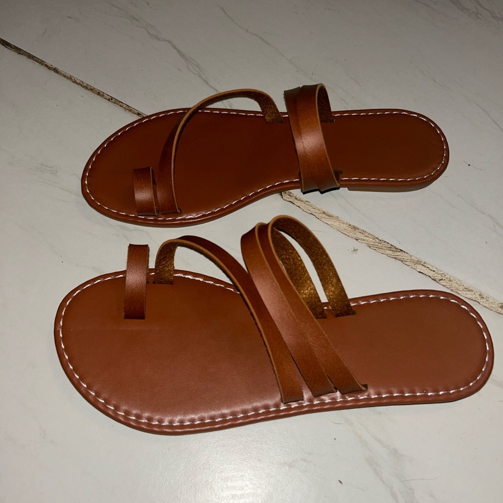 Sandals - Picture 4 of 5